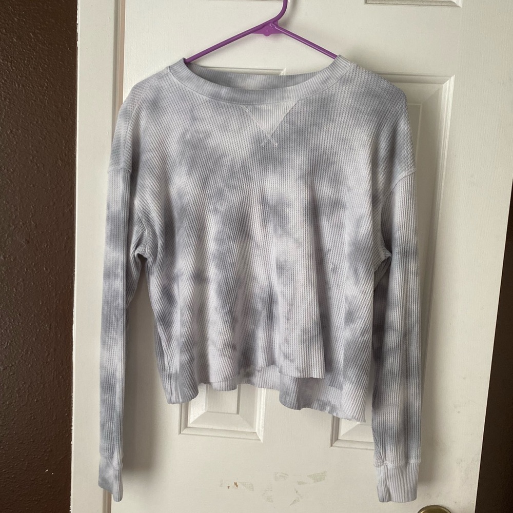 Hollister cloud long sleeve top